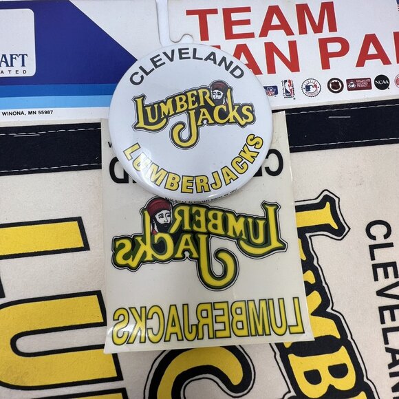 IHL Cleveland Lumberjacks Vintage 90's Pennant Sticker Button Lot Wincraft NWT - Picture 3 of 7